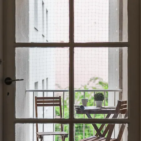 Old Town Vintage Apartment *